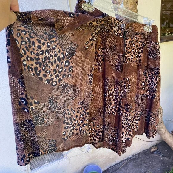 Women's Apostrophe Skort Size Large Animal Print - Picture 6 of 7